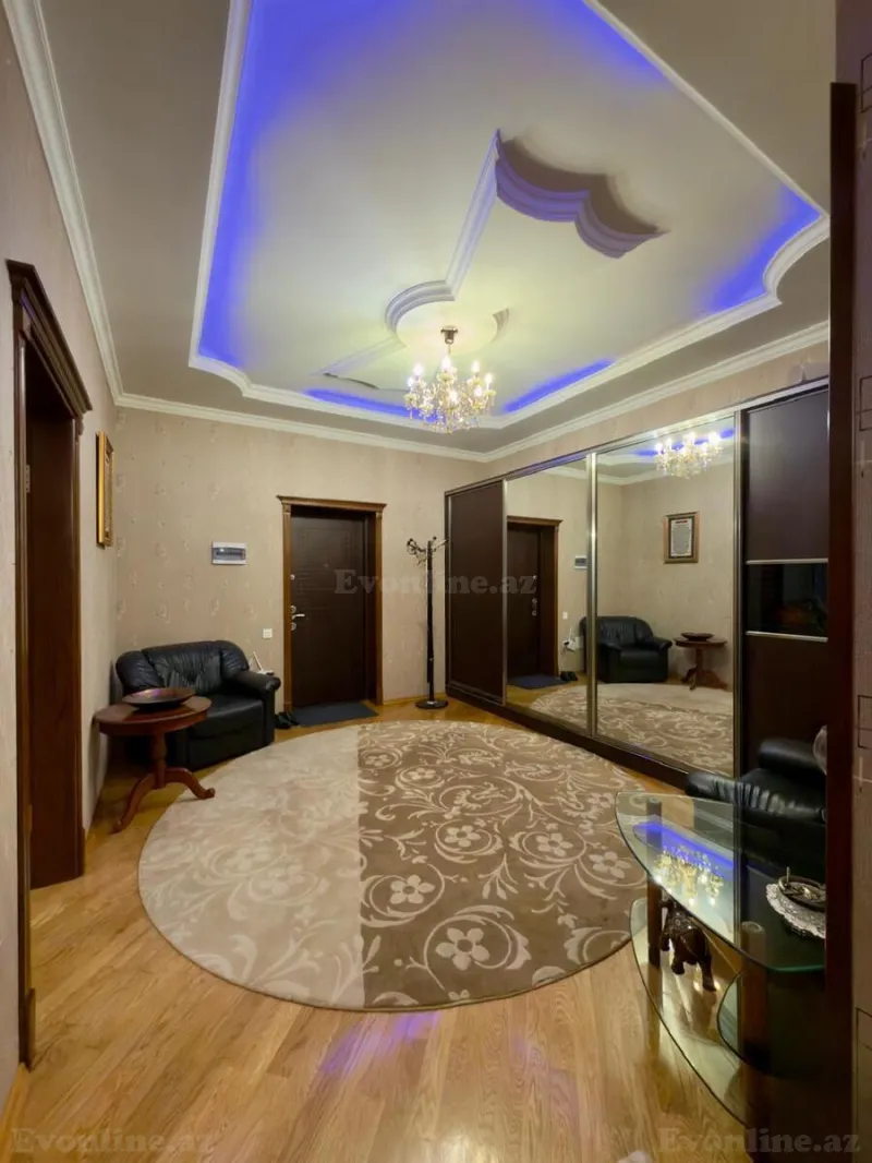 Satılır 3 otaqlı Mənzil Yeni tikili 156 m² Nəsimi r. - şəkil 2
