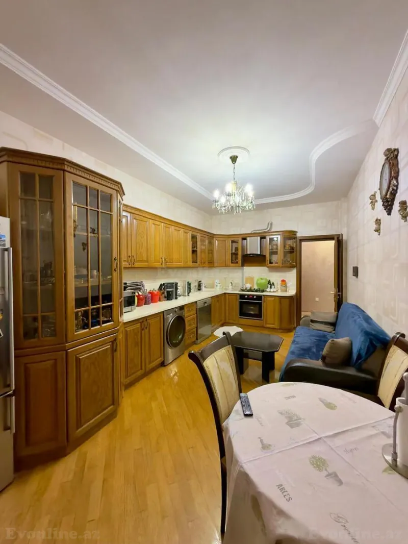 Satılır 3 otaqlı Mənzil Yeni tikili 156 m² Nəsimi r. - şəkil 4