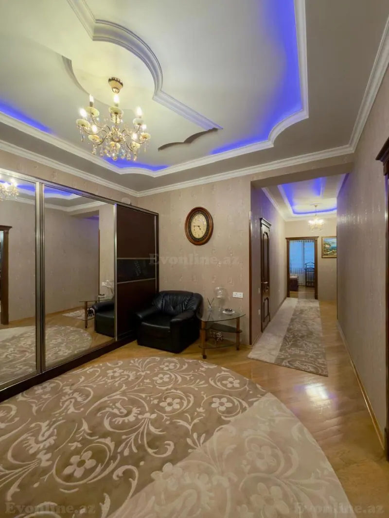 Satılır 3 otaqlı Mənzil Yeni tikili 156 m² Nəsimi r. - şəkil 14