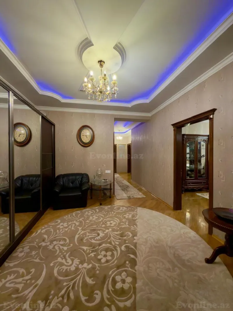 Satılır 3 otaqlı Mənzil Yeni tikili 156 m² Nəsimi r. - şəkil 16