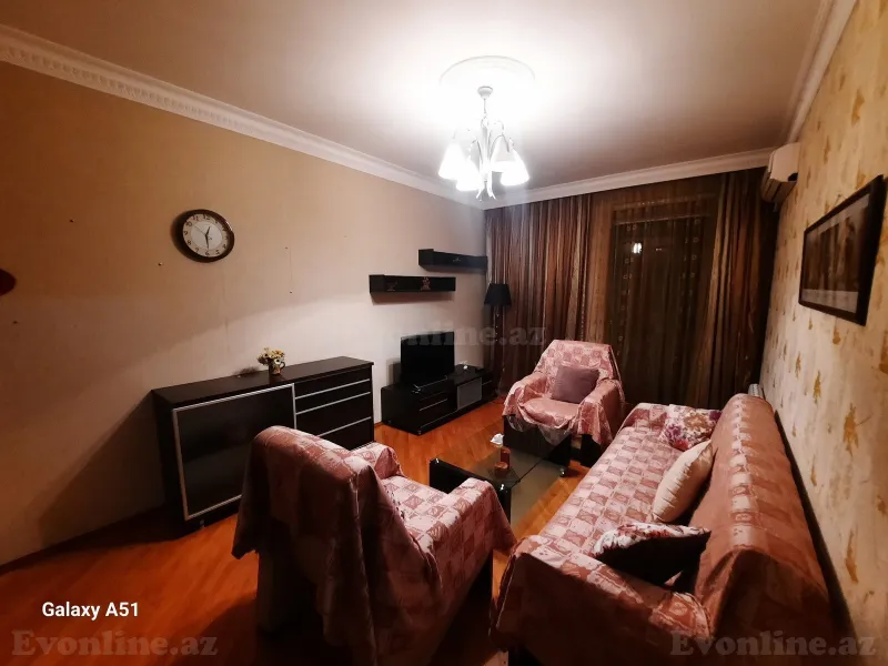 Satılır 3 otaqlı Mənzil Köhnə tikili 80 m² Elmlər Akademiyası m. - şəkil 2