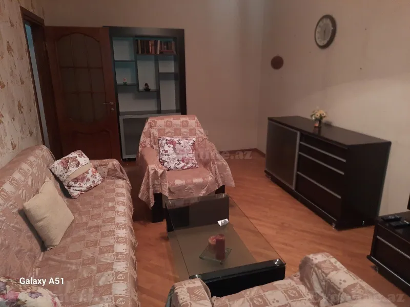 Satılır 3 otaqlı Mənzil Köhnə tikili 80 m² Elmlər Akademiyası m. - şəkil 4