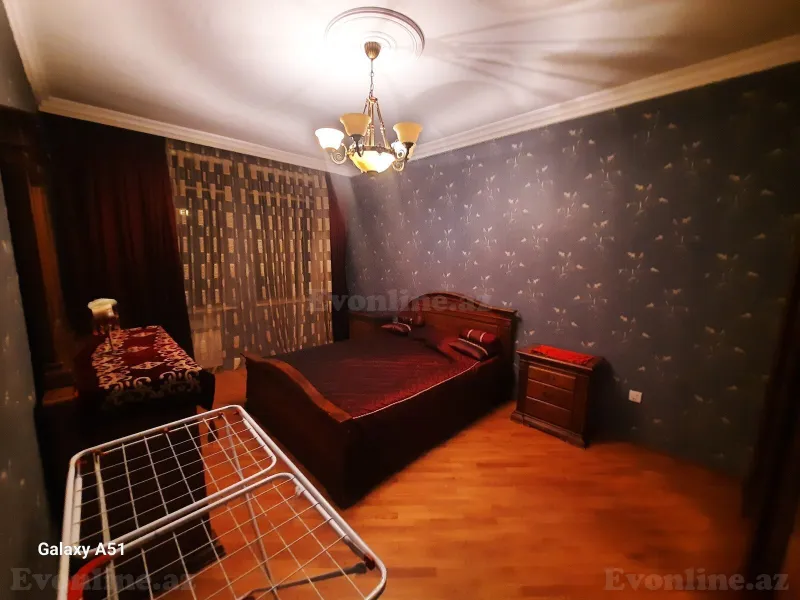 Satılır 3 otaqlı Mənzil Köhnə tikili 80 m² Elmlər Akademiyası m. - şəkil 13