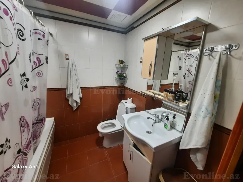 Satılır 3 otaqlı Mənzil Köhnə tikili 80 m² Elmlər Akademiyası m. - şəkil 16