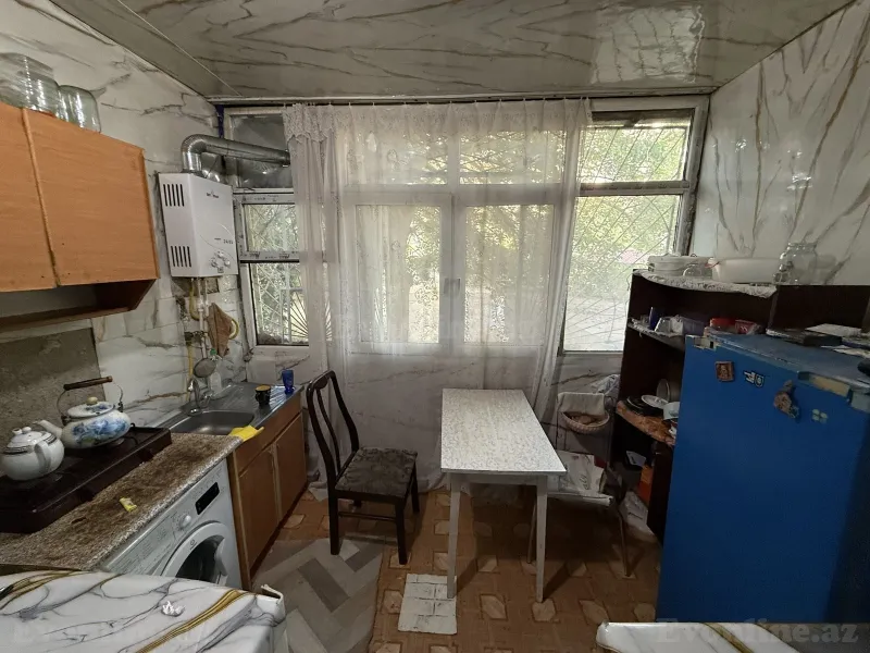 Kirayə verilir 2 otaqlı Mənzil Köhnə tikili 35 m² Xalqlar Dostluğu m. - şəkil 2