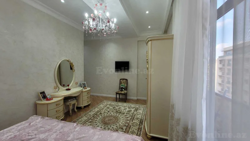 Satılır 4 otaqlı Mənzil Yeni tikili 164 m² Nizami m. - şəkil 7