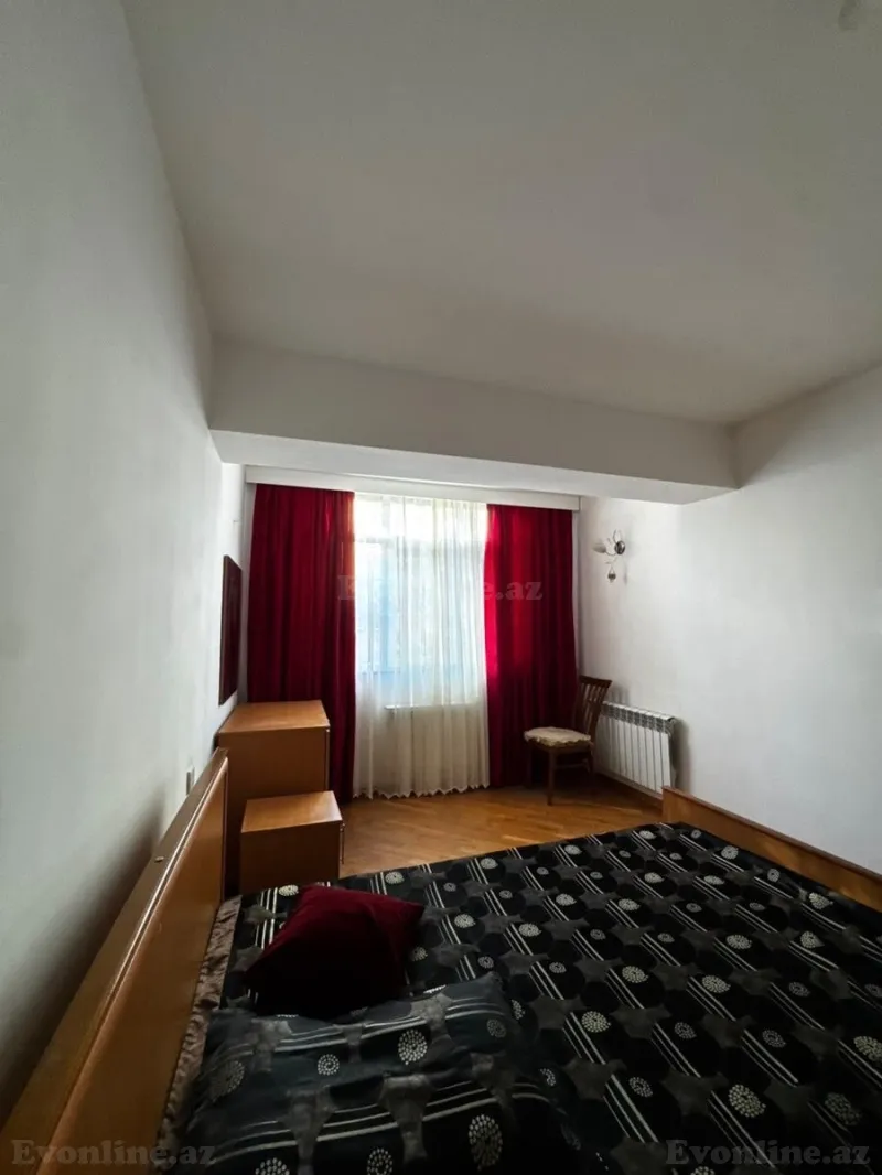 Kirayə verilir 3 otaqlı Mənzil Köhnə tikili 95 m² İnşaatçılar m. - şəkil 12
