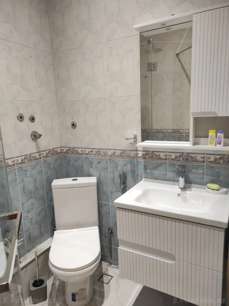 Kirayə verilir 2 otaqlı Mənzil Köhnə tikili 70 m² 28 May m. - şəkil 6