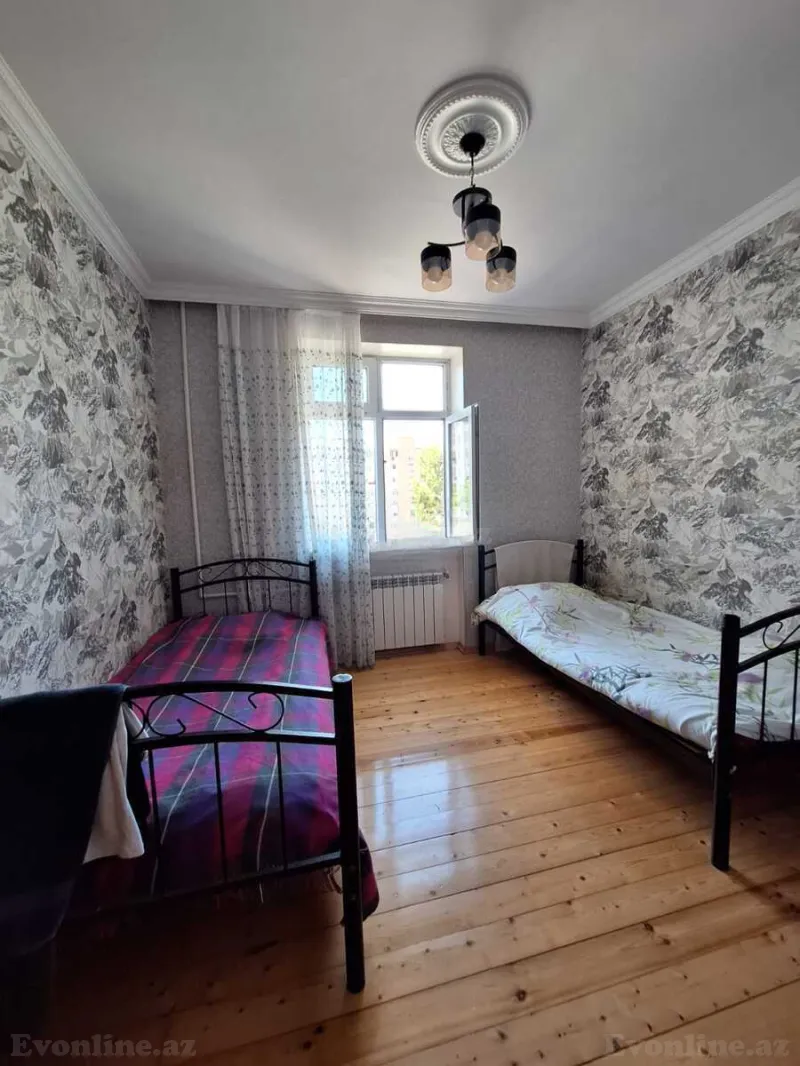 Satılır 3 otaqlı Mənzil Köhnə tikili 74 m² Bakıxanov - şəkil 11