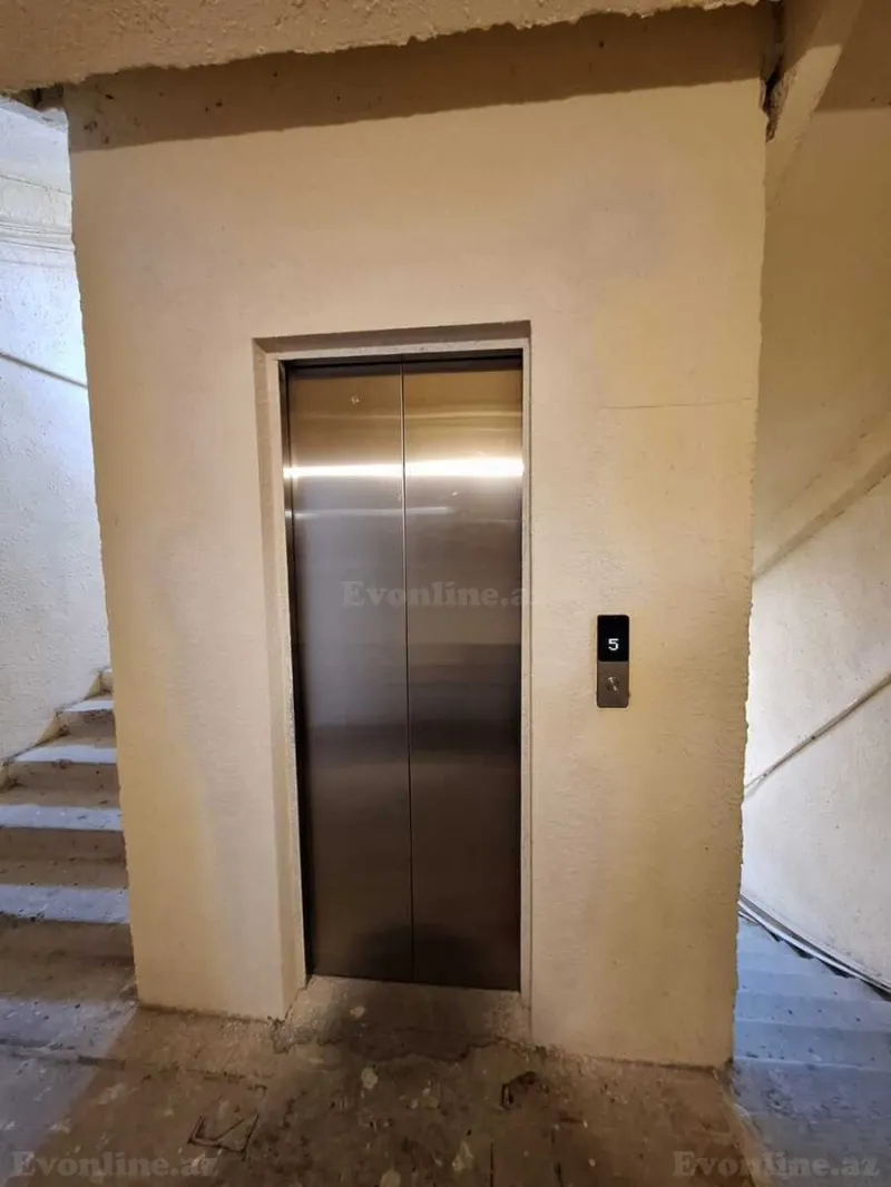 Satılır 3 otaqlı Mənzil Köhnə tikili 74 m² Bakıxanov - şəkil 20
