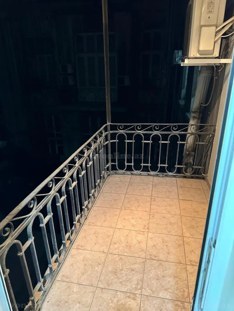 Kirayə verilir Ofis 75 m² Səbail r. - şəkil 4
