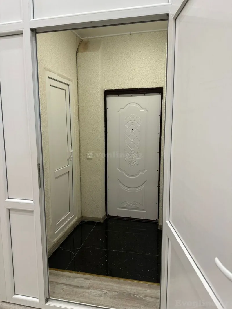 Kirayə verilir Ofis 75 m² Səbail r. - şəkil 8