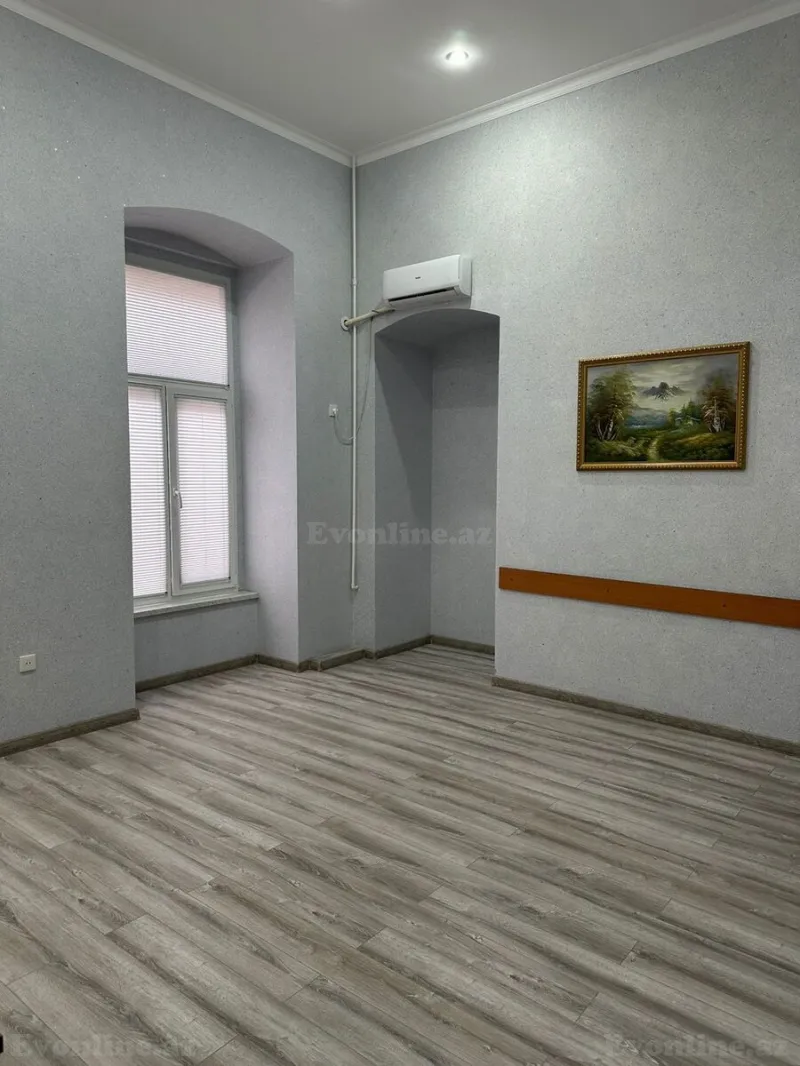 Kirayə verilir Ofis 75 m² Səbail r. - şəkil 9
