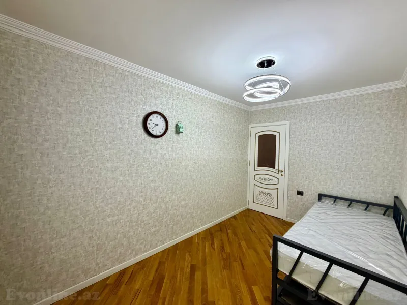 Satılır 3 otaqlı Mənzil Köhnə tikili 85 m² Neftçilər m. - şəkil 12