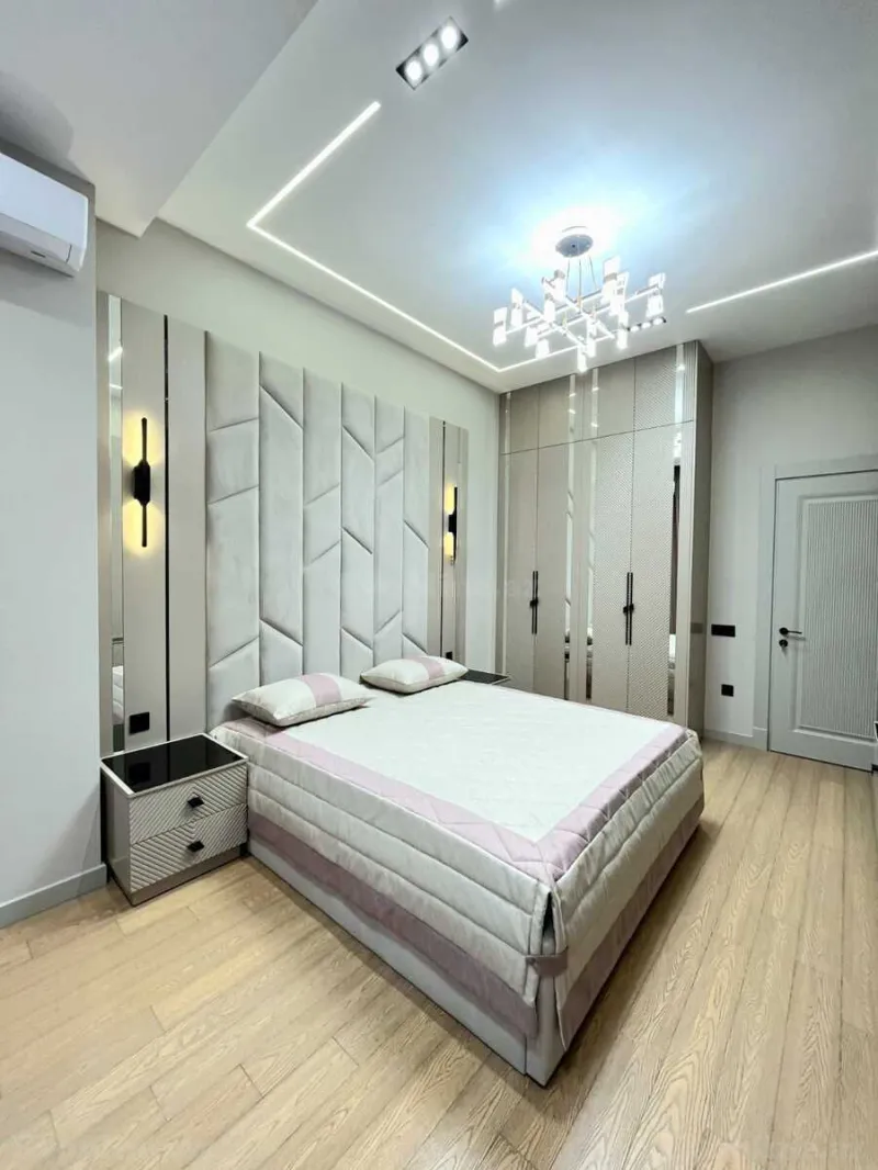 Satılır 4 otaqlı Mənzil Yeni tikili 160 m² Nizami m. - şəkil 6