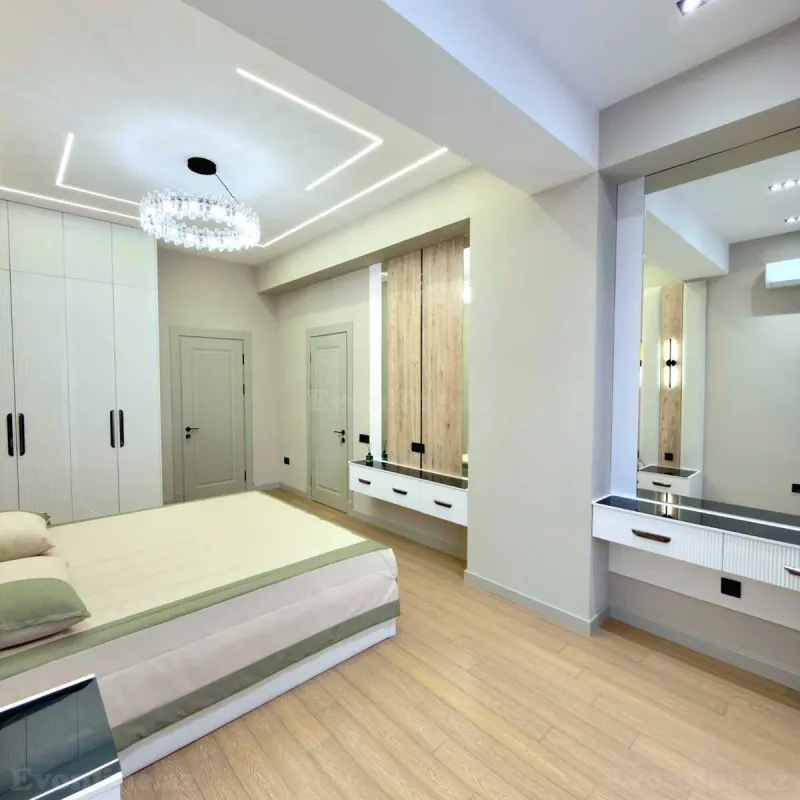 Satılır 4 otaqlı Mənzil Yeni tikili 160 m² Nizami m. - şəkil 9