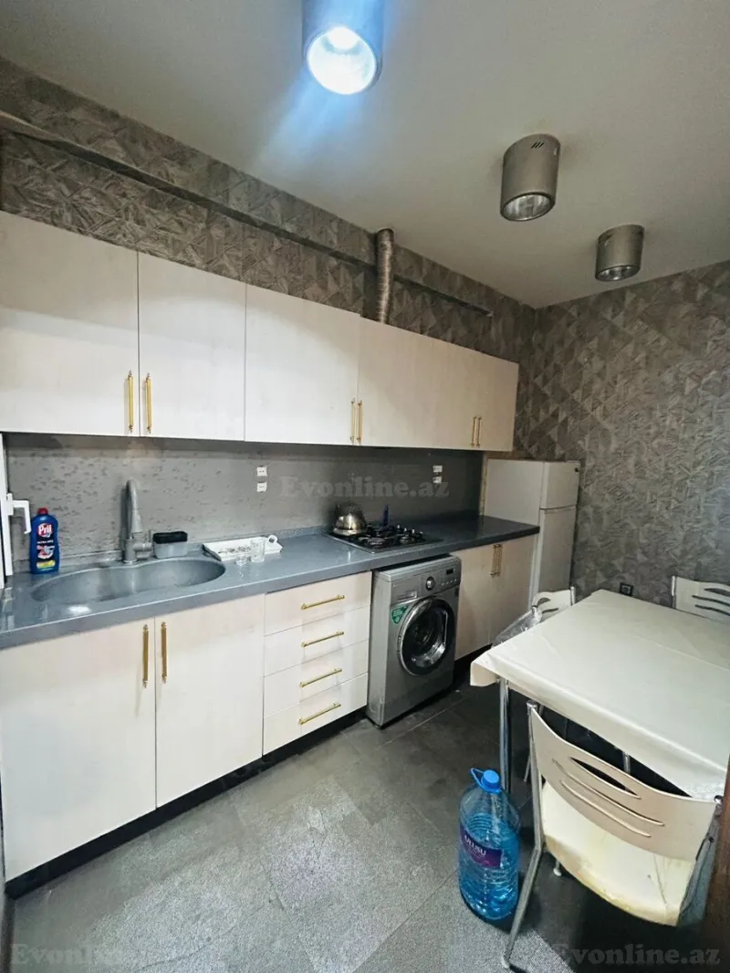 Kirayə verilir 3 otaqlı Mənzil Yeni tikili 100 m² Xətai r. - şəkil 9