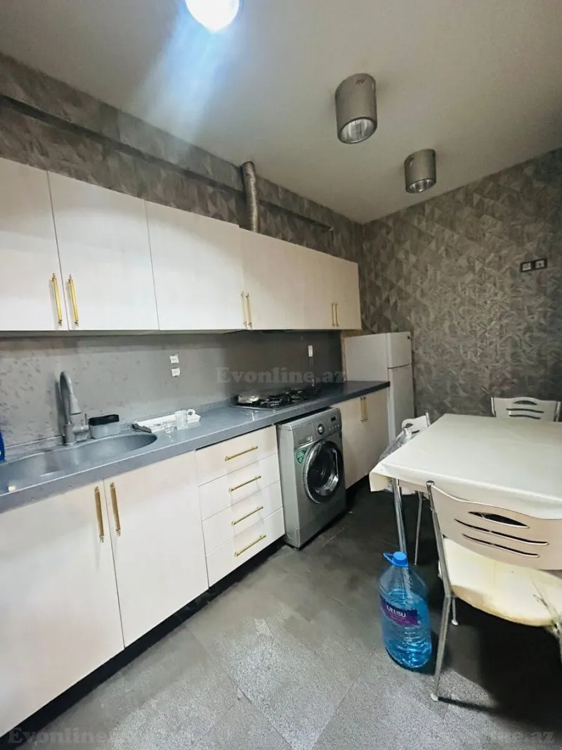 Kirayə verilir 3 otaqlı Mənzil Yeni tikili 100 m² Xətai r. - şəkil 16