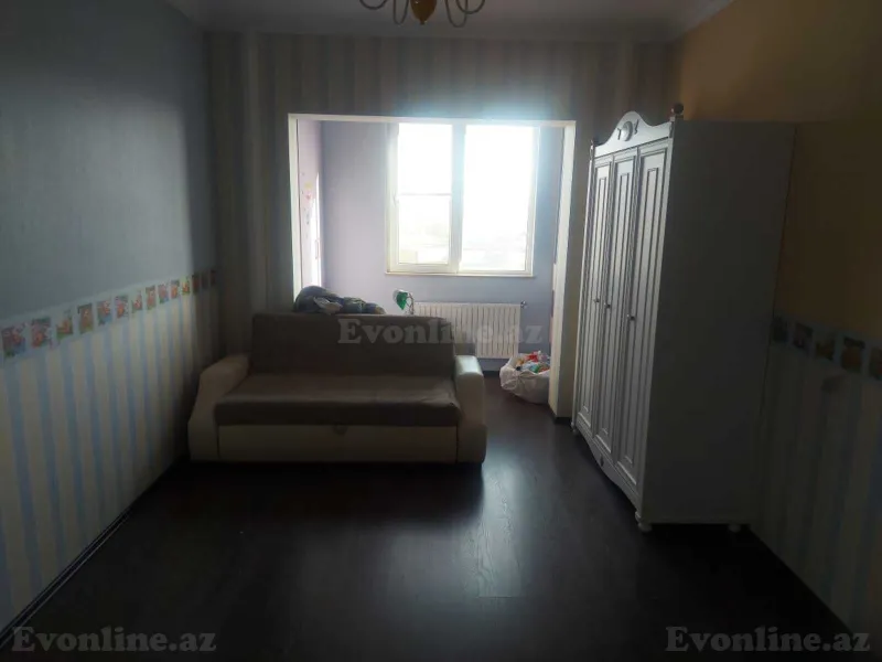 Satılır 3 otaqlı Mənzil Köhnə tikili 80 m² Nərimanov r. - şəkil 2