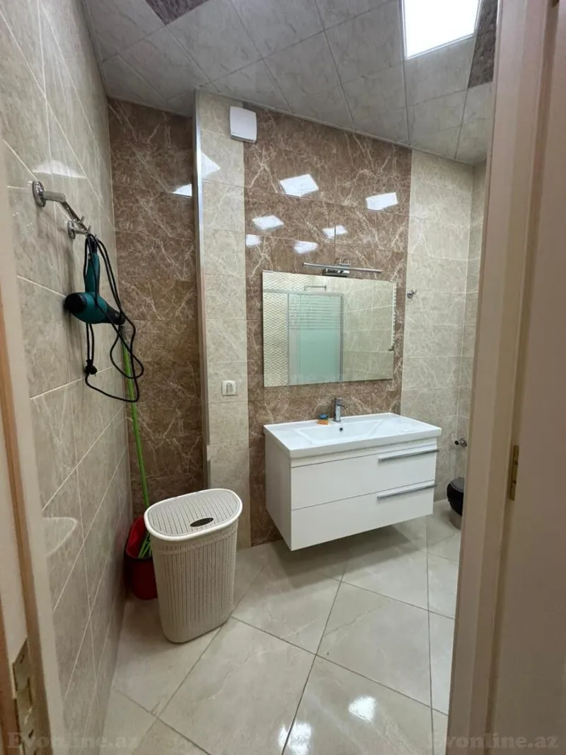 Kirayə verilir 3 otaqlı Mənzil Yeni tikili 110 m² 8 Noyabr m. - şəkil 10