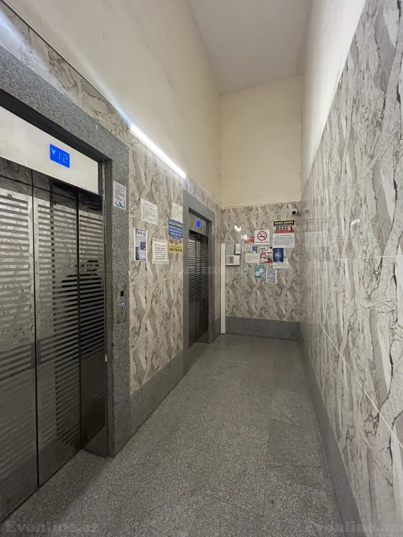Satılır 2 otaqlı Mənzil Yeni tikili 63 m² Azadlıq prospekti m. - şəkil 6