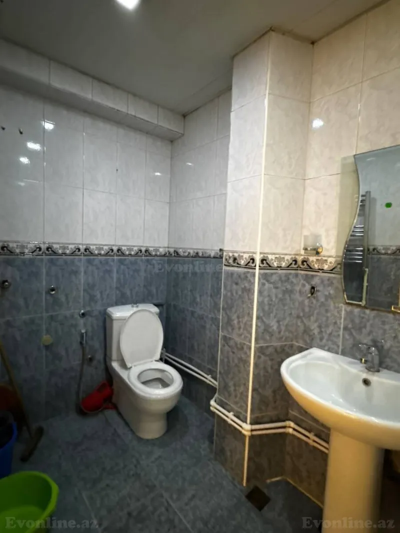 Kirayə verilir 3 otaqlı Mənzil Köhnə tikili 85 m² İnşaatçılar m. - şəkil 15