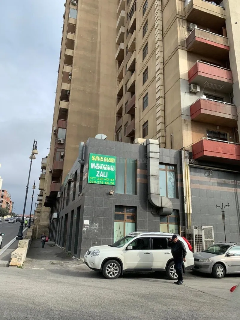 Satılır Obyekt 575 m² Xətai r. - şəkil 2