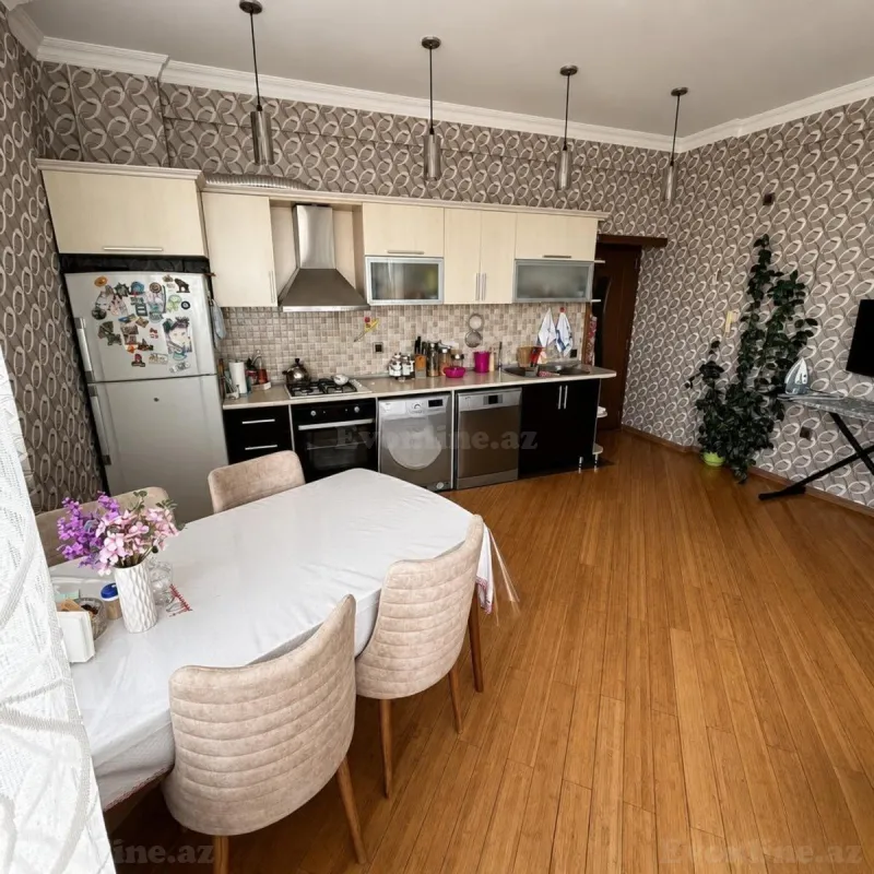 Satılır 3 otaqlı Mənzil Yeni tikili 150 m² Memar Əcəmi m. - şəkil 3