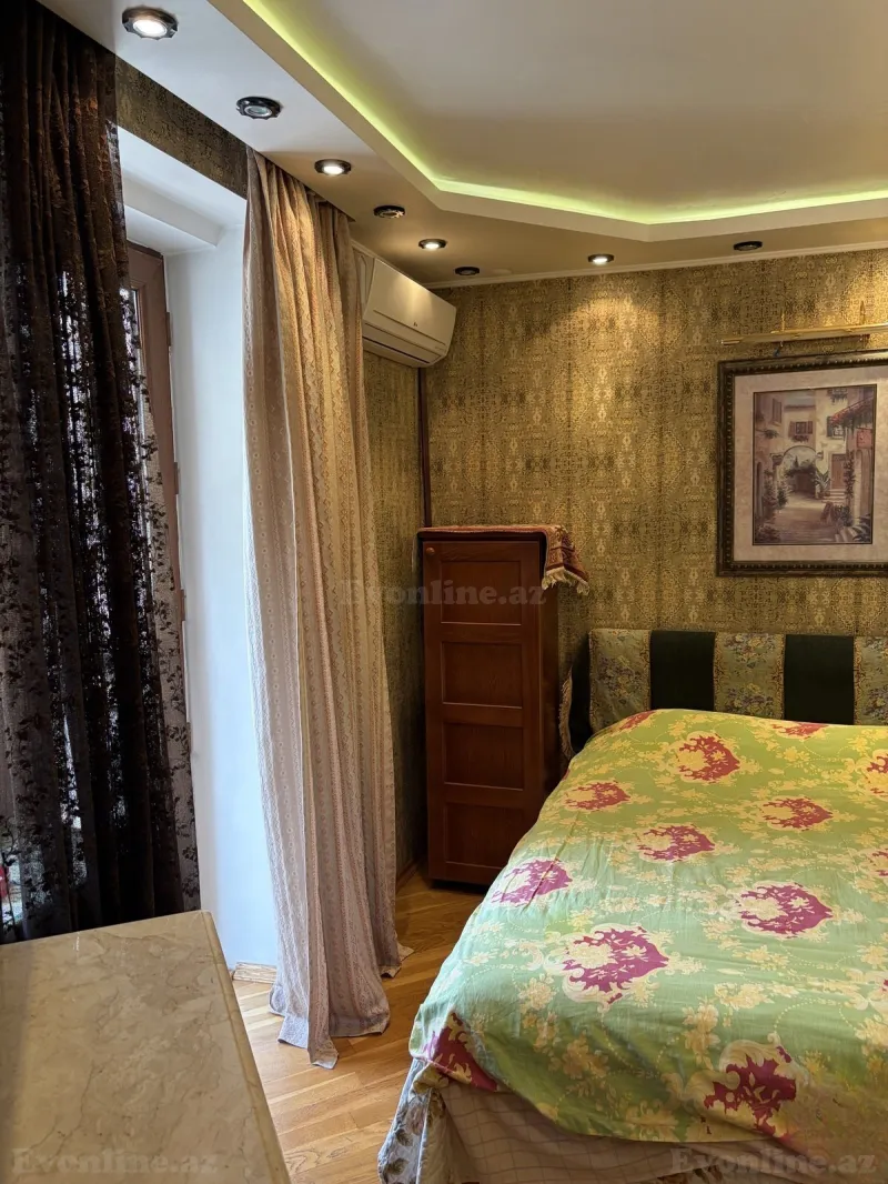 Kirayə verilir 1 otaqlı Mənzil Köhnə tikili 35 m² Səbail r. - şəkil 5
