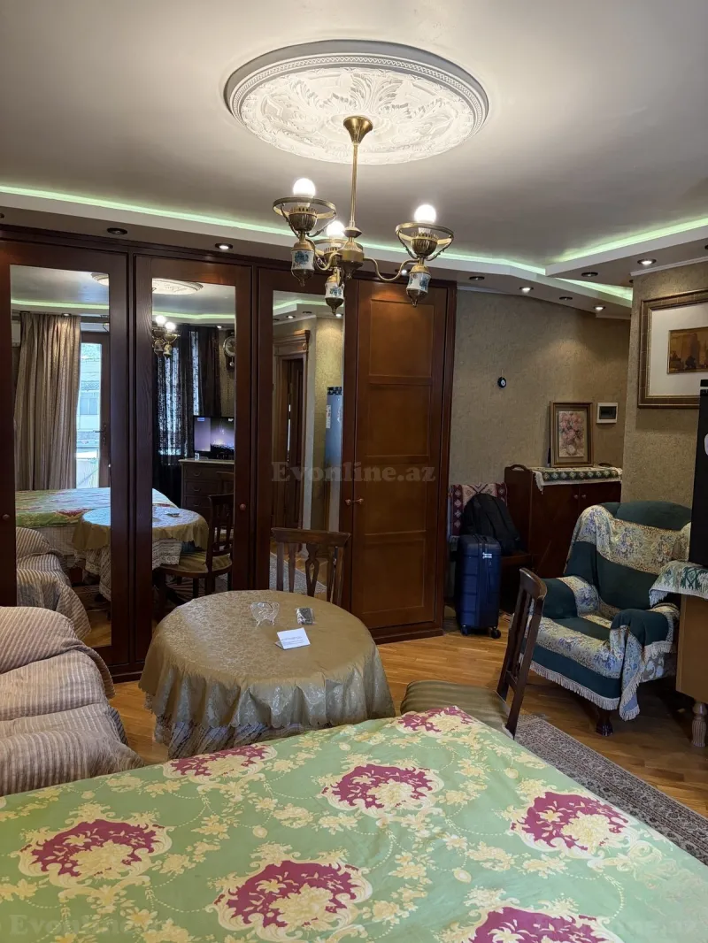 Kirayə verilir 1 otaqlı Mənzil Köhnə tikili 35 m² Səbail r. - şəkil 17