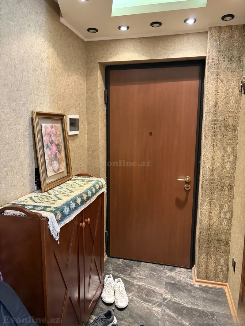 Kirayə verilir 1 otaqlı Mənzil Köhnə tikili 35 m² Səbail r. - şəkil 19