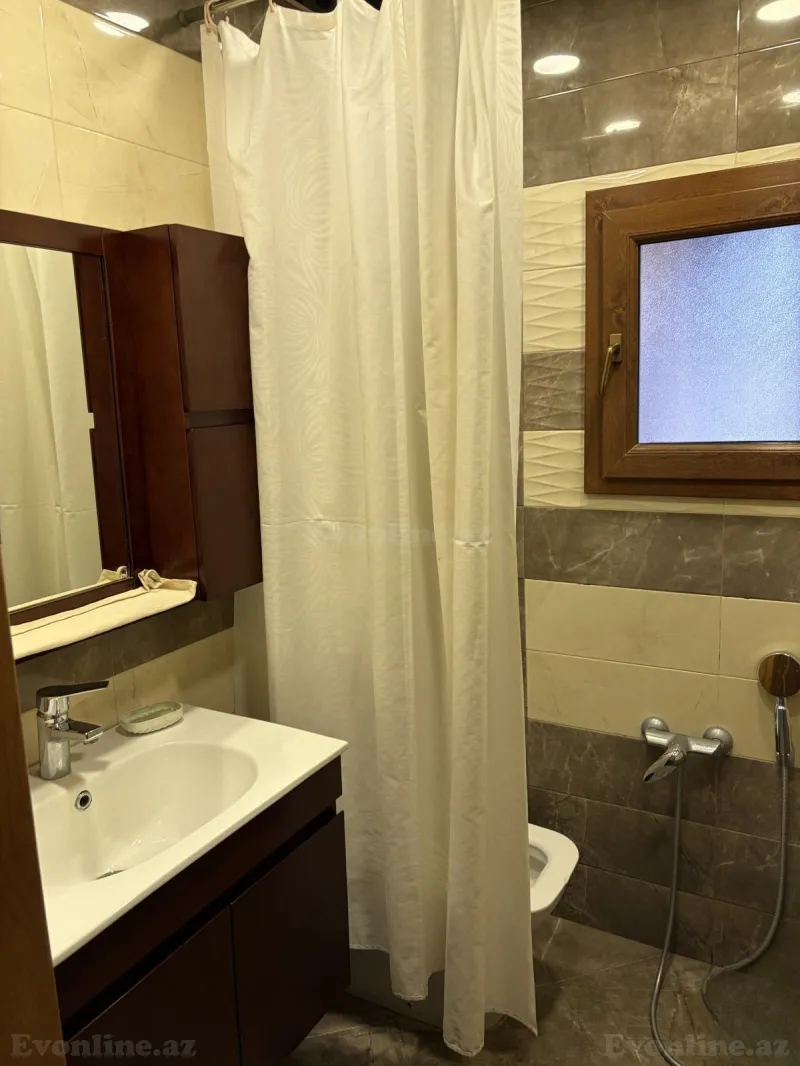 Kirayə verilir 1 otaqlı Mənzil Köhnə tikili 35 m² Səbail r. - şəkil 30