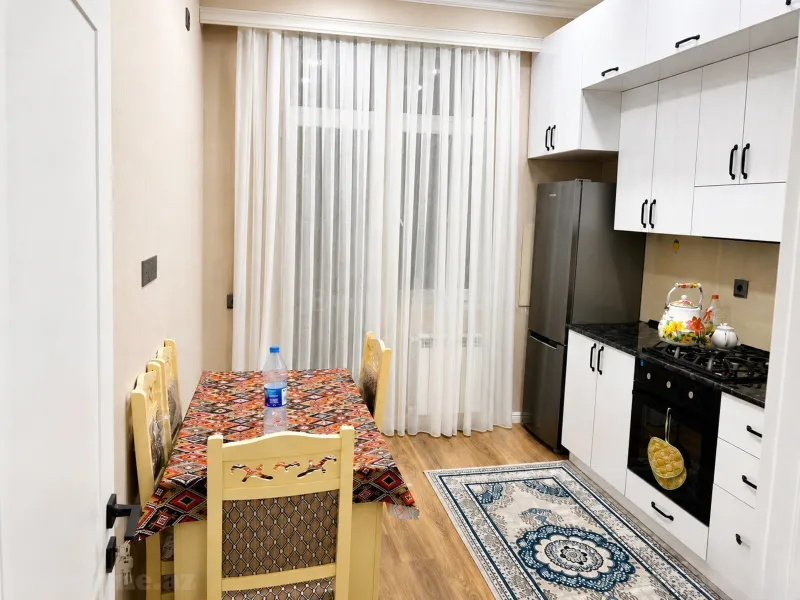 Kirayə verilir 2 otaqlı Mənzil Yeni tikili 90 m² Nərimanov r. - şəkil 4