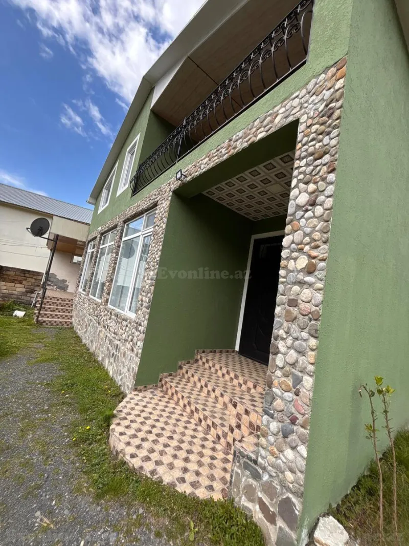 Kirayə verilir 5 otaqlı Həyət evi 220 m² Qax - şəkil 2