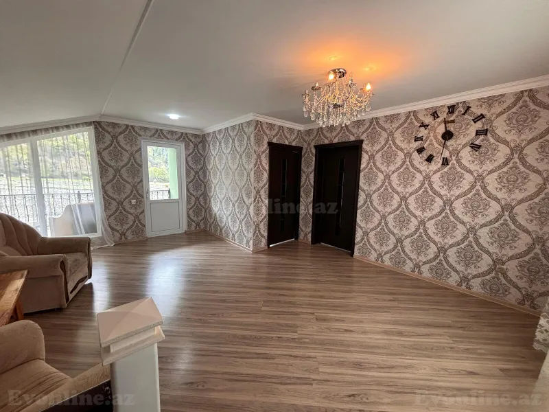 Kirayə verilir 5 otaqlı Həyət evi 220 m² Qax - şəkil 10