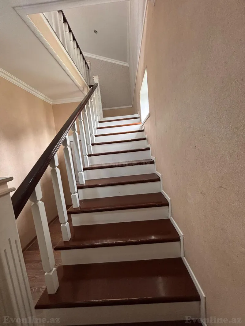 Kirayə verilir 5 otaqlı Həyət evi 220 m² Qax - şəkil 12
