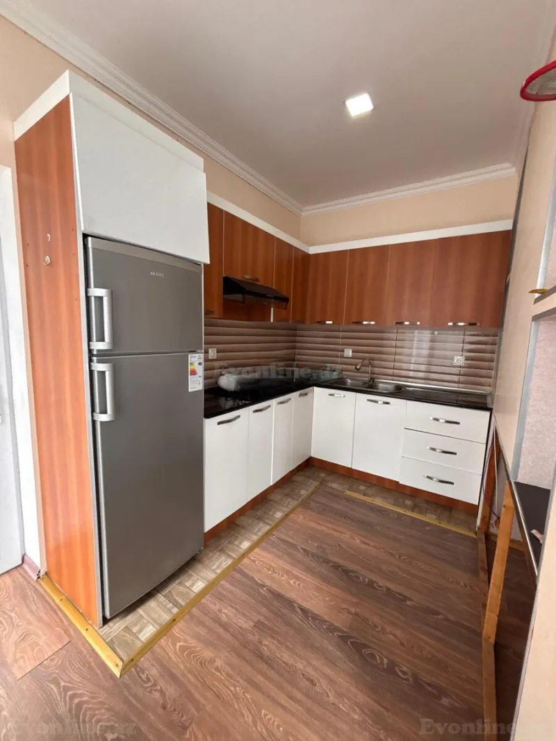Kirayə verilir 5 otaqlı Həyət evi 220 m² Qax - şəkil 15
