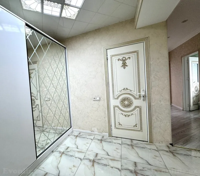 Satılır 2 otaqlı Mənzil Yeni tikili 109.1 m² Xalqlar Dostluğu m. - şəkil 10