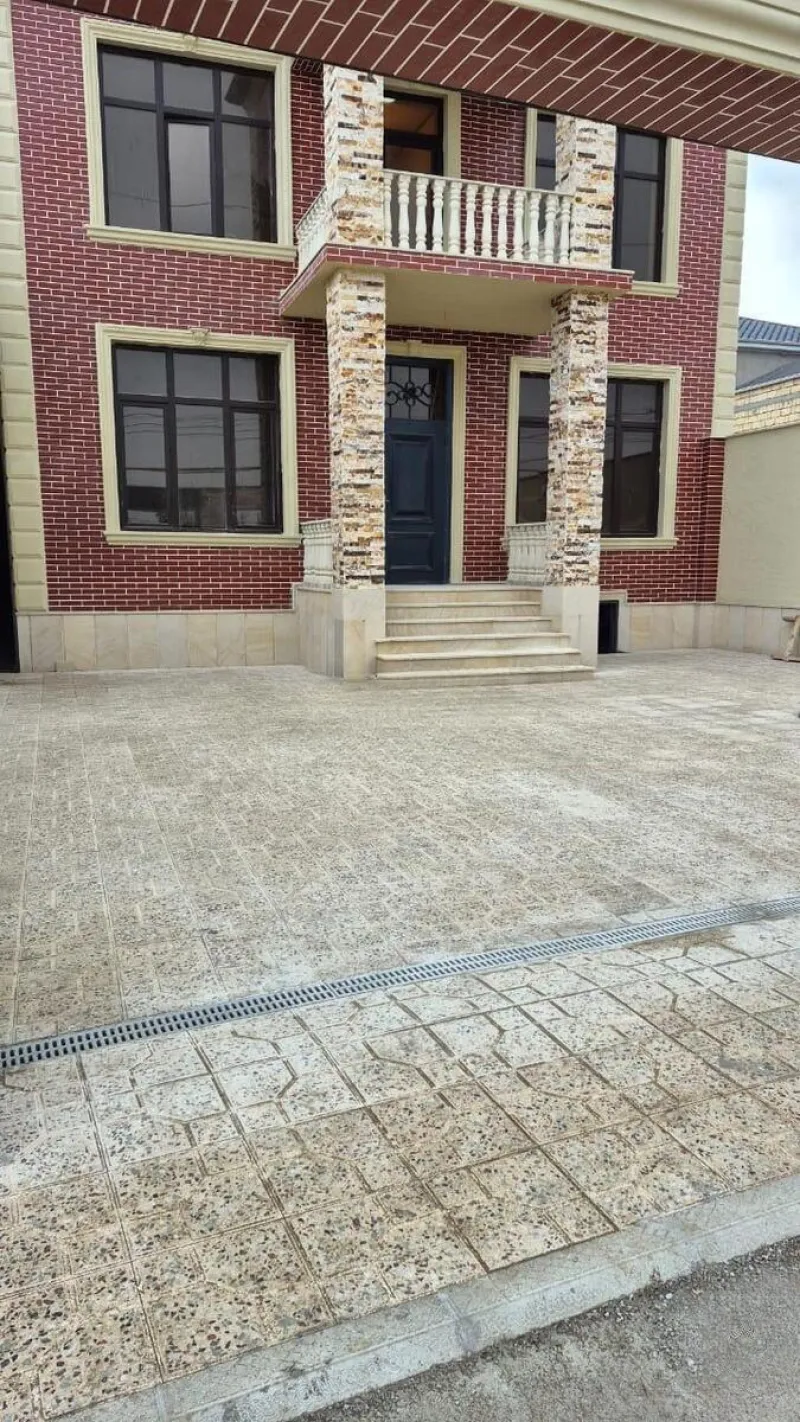 6 otaqlı Həyət evi 250 m² Biləcəri Satılır