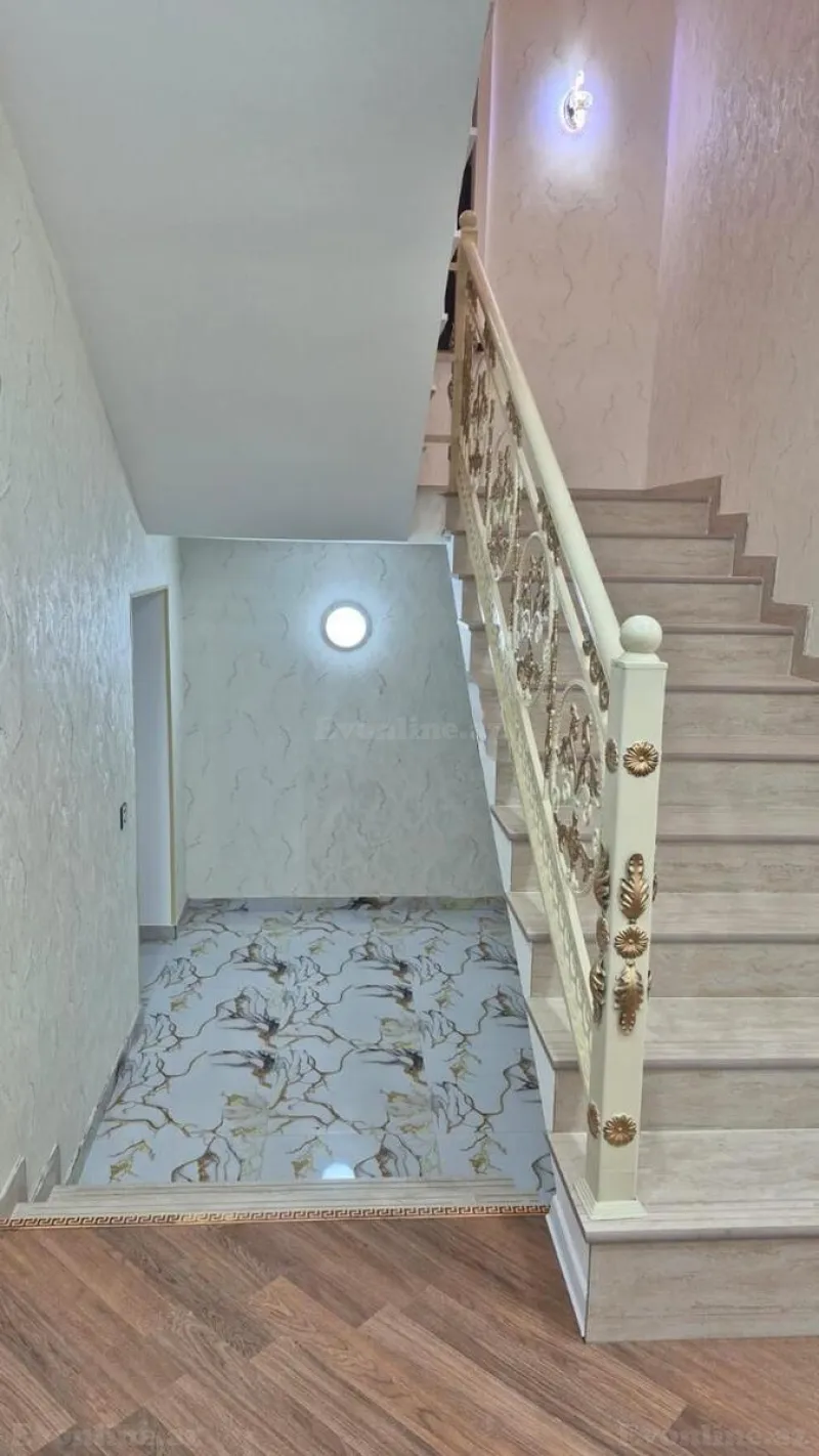 Satılır 6 otaqlı Həyət evi 250 m² Biləcəri - şəkil 16