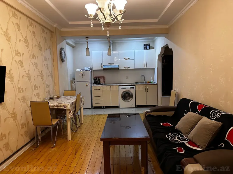 2 otaqlı Mənzil 56 m² İnşaatçılar m. Satılır