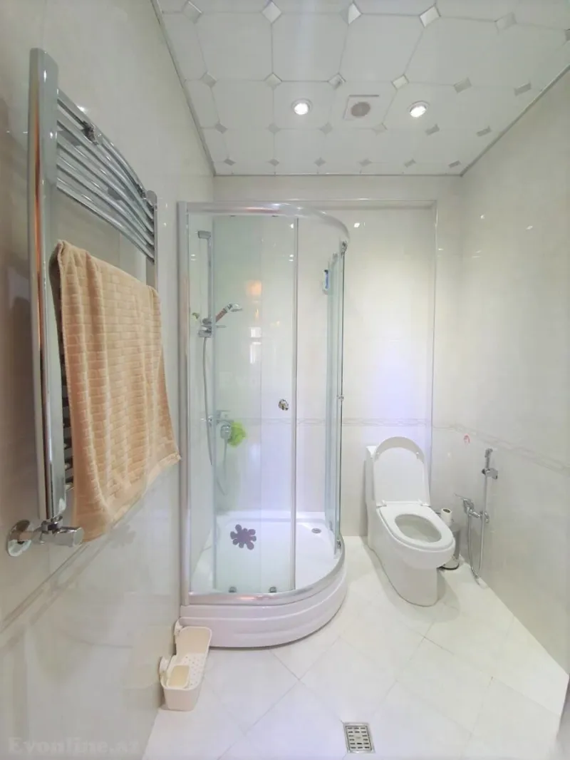 Kirayə verilir 3 otaqlı Mənzil Yeni tikili 160 m² Xətai r. - şəkil 11