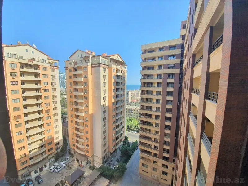 Kirayə verilir 3 otaqlı Mənzil Yeni tikili 160 m² Xətai r. - şəkil 27