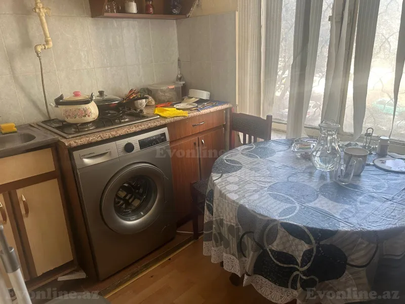 Kirayə verilir 1 otaqlı Mənzil Köhnə tikili 31 m² İnşaatçılar m. - şəkil 4