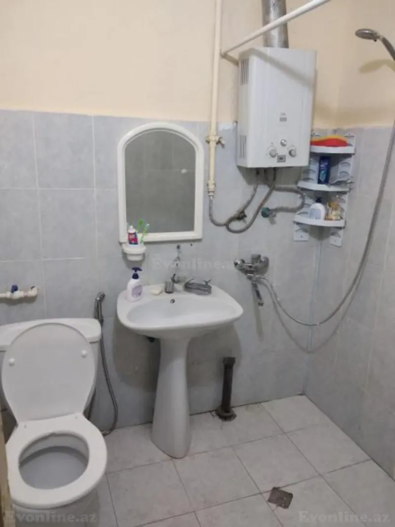 Kirayə verilir 1 otaqlı Mənzil Köhnə tikili 31 m² İnşaatçılar m. - şəkil 6
