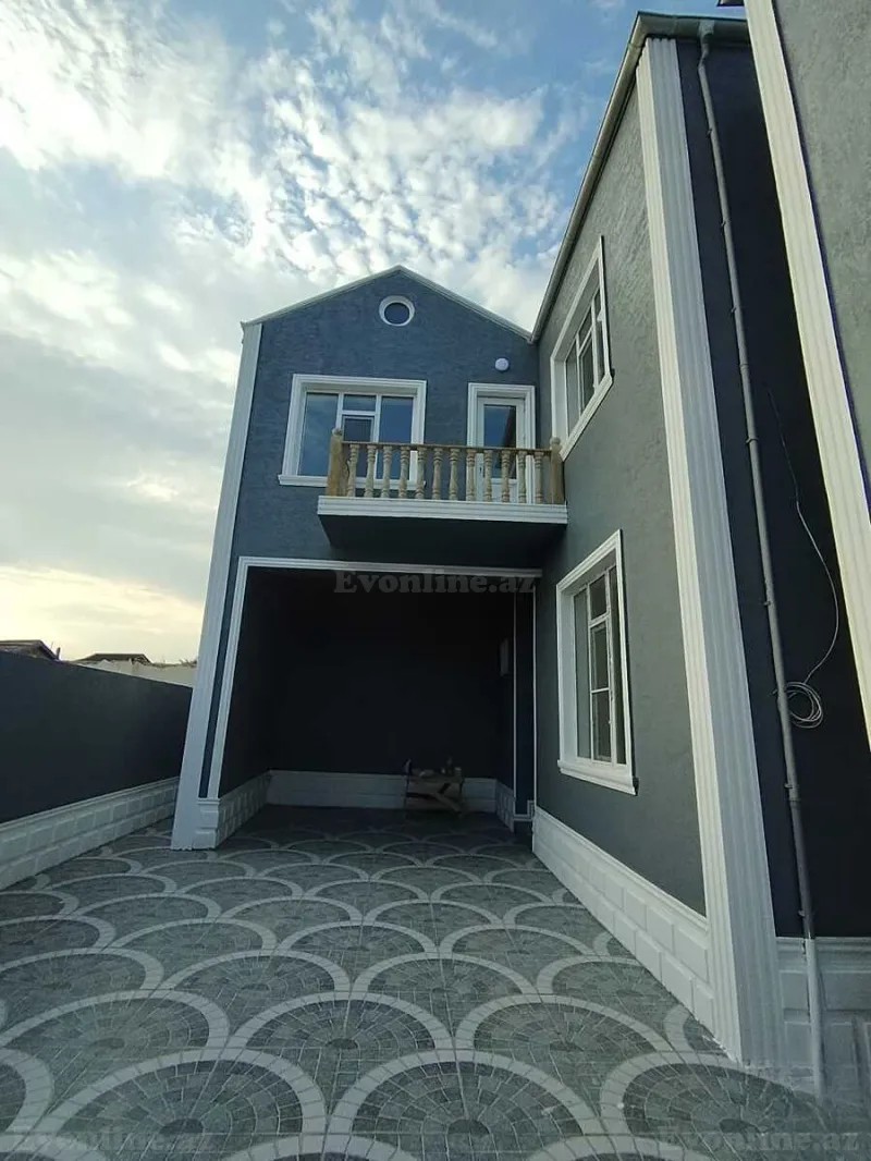 5 otaqlı Həyət evi 180 m² Qaraçuxur Satılır