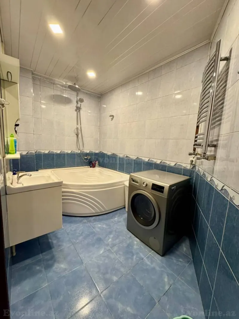 Satılır 4 otaqlı Mənzil Yeni tikili 195 m² Azadlıq prospekti m. - şəkil 9