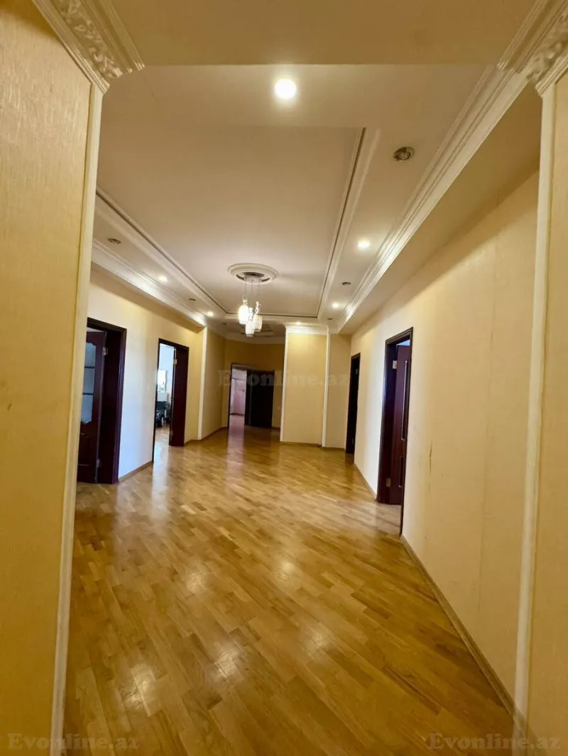 Satılır 4 otaqlı Mənzil Yeni tikili 195 m² Azadlıq prospekti m. - şəkil 10