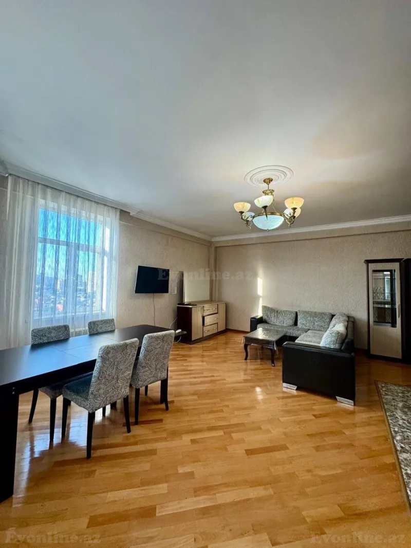 Kirayə verilir 3 otaqlı Mənzil Yeni tikili 85 m² İnşaatçılar m. - şəkil 2