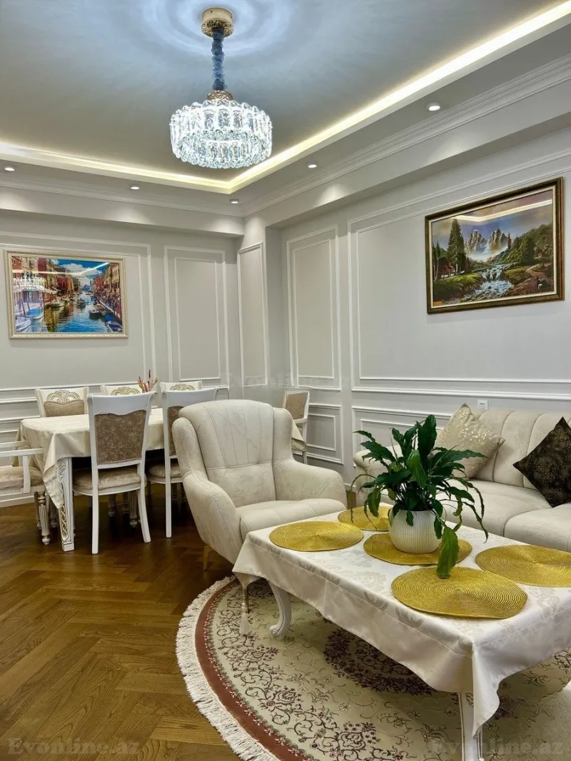 Bakı, Yasamal r., Elmlər Akademiyası m.da 3 otaqlı mənzil satılır